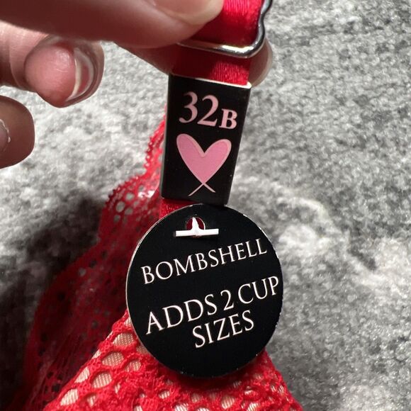 Victoria's Secret NWT 32B Bombshell Plunge Bra Red Sexy Fishnet Lace Front Close - Picture 2 of 7